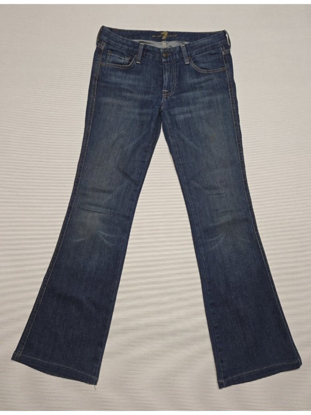 7 for All Mankind A Pocket Jeans Women 27  U130121u-121U. Cut 700387
